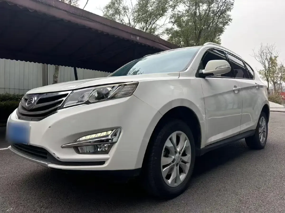 2016 Landwind X5 1.5T 150HP L4 CVT