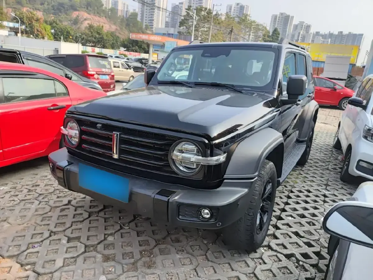 2021 Tank 300 2.0T 227HP L4 8AT