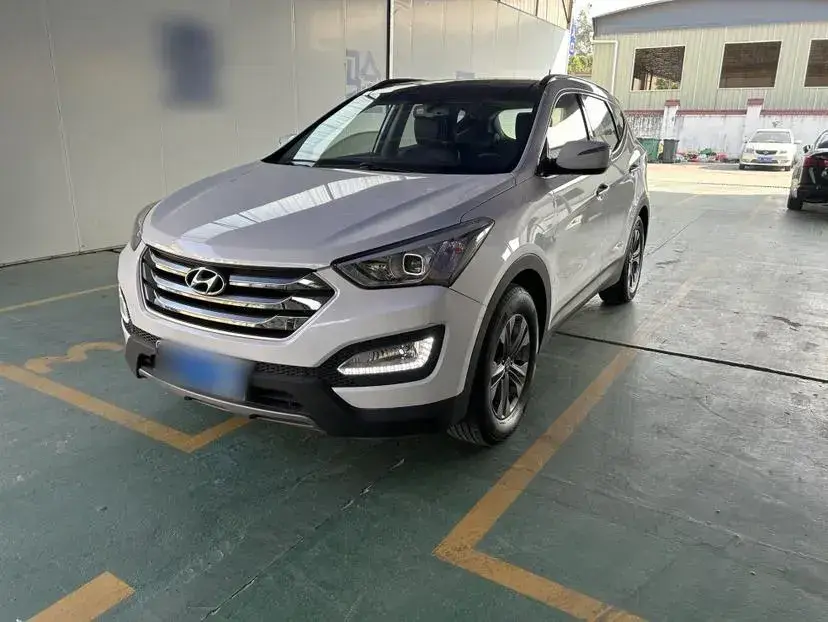 2015 Hyundai Santafe 2.4L 189HP L4 6AT