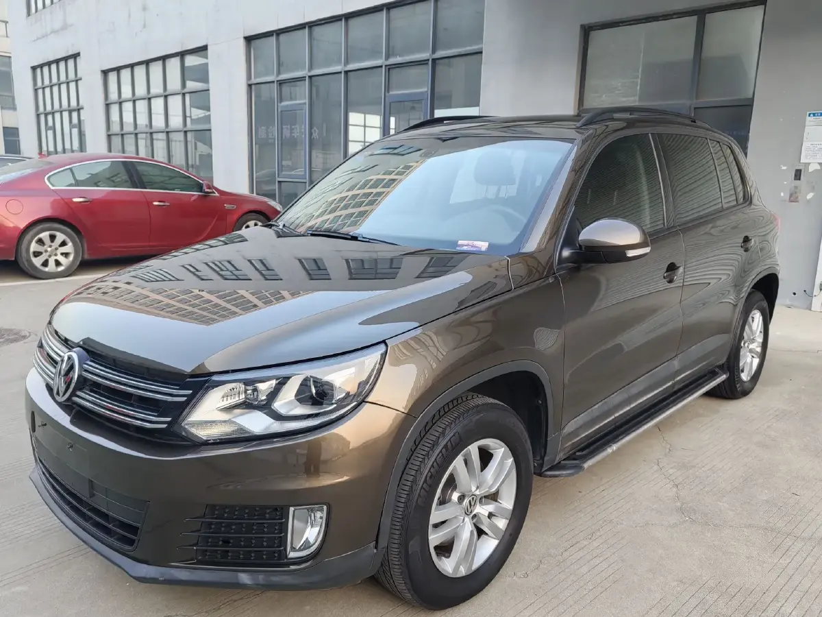 2015 Volkswagen Tiguan 1.8T 160HP L4 6AT