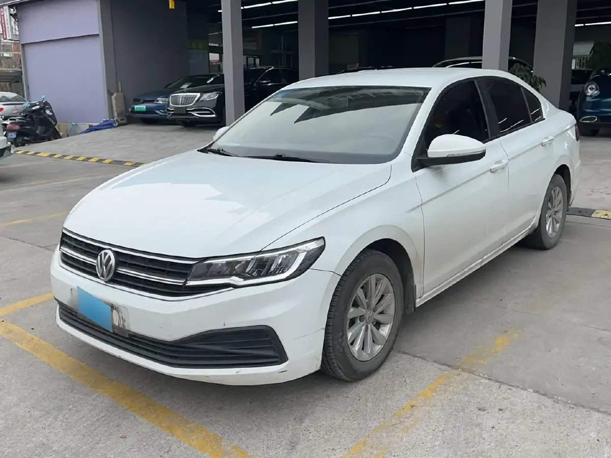 2019 Volkswagen Bora 1.5L 116HP L4 6AT