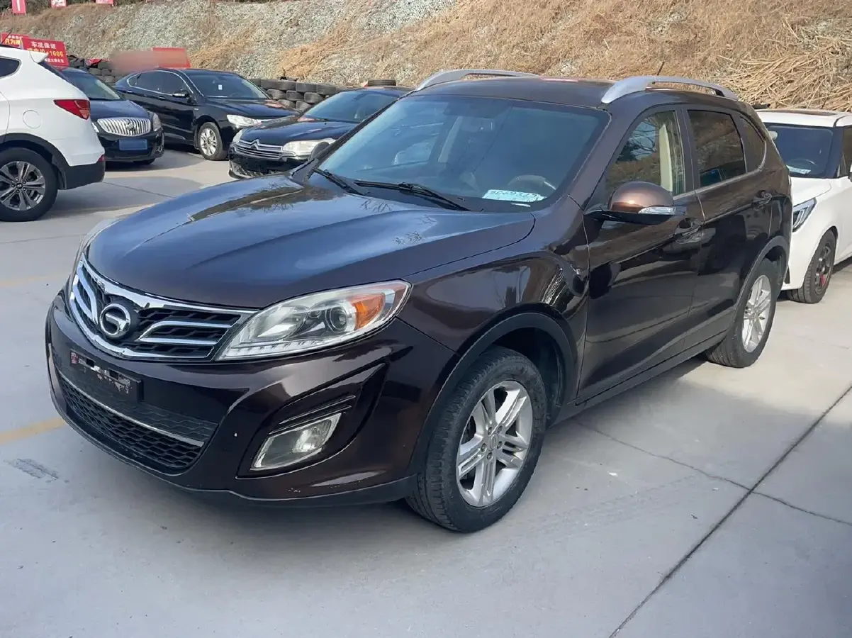 2014 GAC Trumpchi GS5 2.0L 147HP L4 5MT