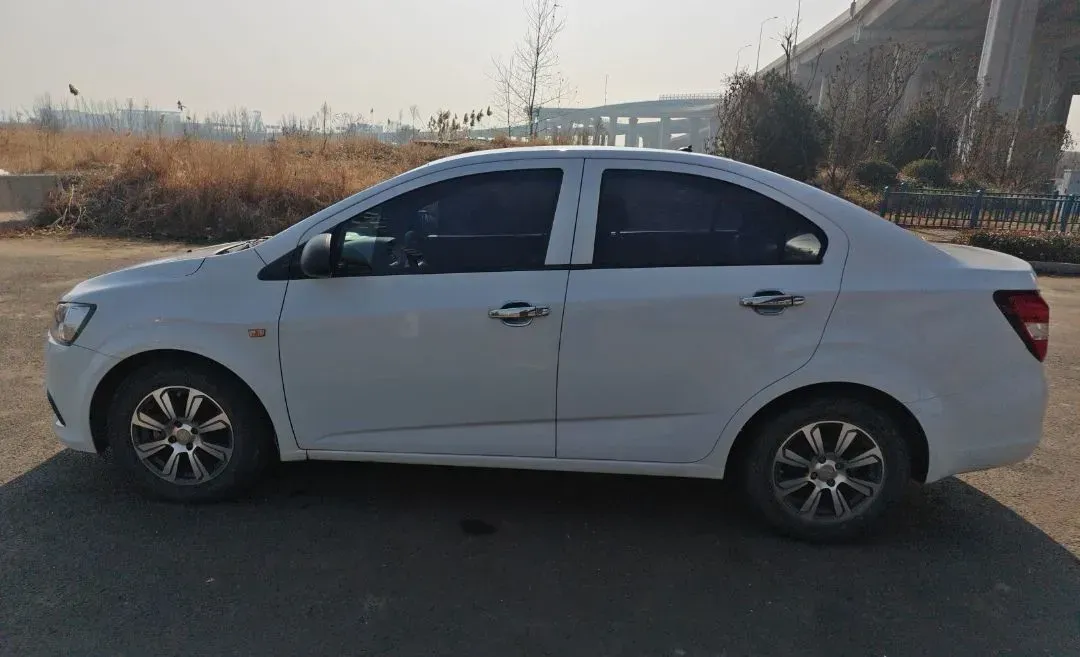 2014 Chevrolet Aveo 1.4L 103HP L4 6AT,autocango,china used car exporter,china ev exporter,chinese used car exporter,chinese used ev exporter