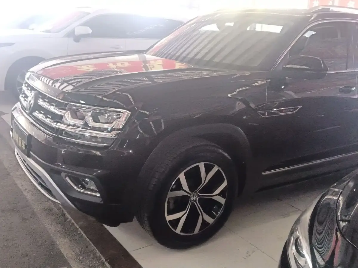 2020 Volkswagen Teramont 2.0T 220HP L4 7DCT