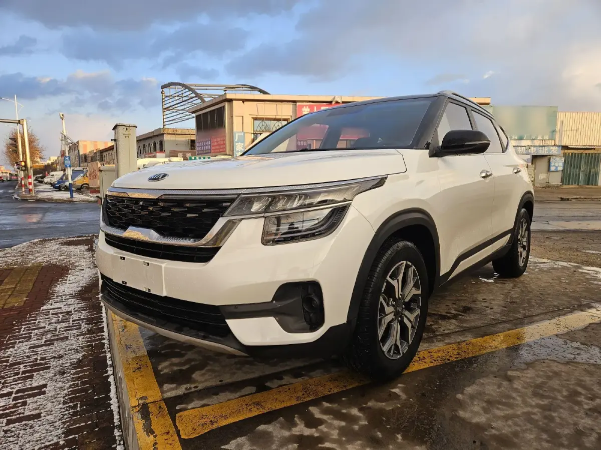 2020 Kia KX3 1.5L 115HP L4 CVT