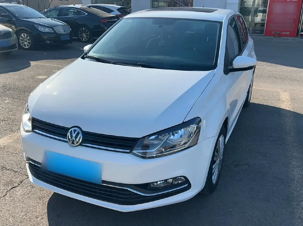 2018 Volkswagen Polo 1.5L 110HP L4 6AT