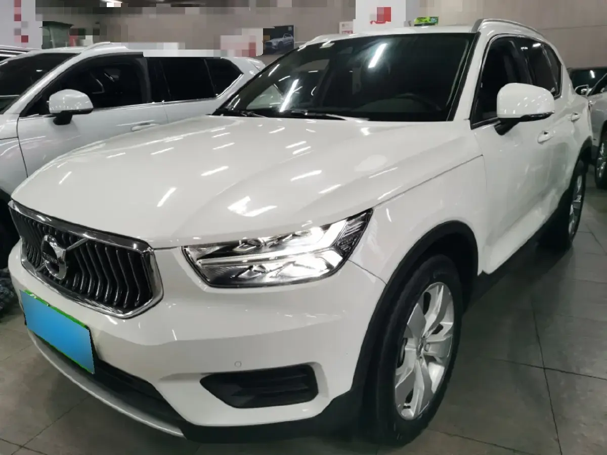 2020 Volvo XC40 1.5T 163HP L3 8AT