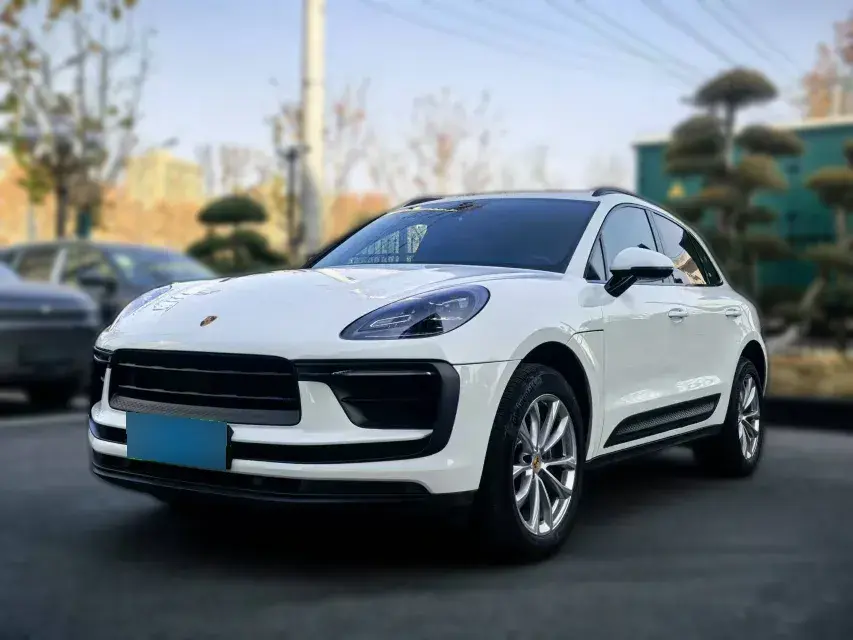 2024 Porsche Macan 2.0T 265HP L4 7DCT