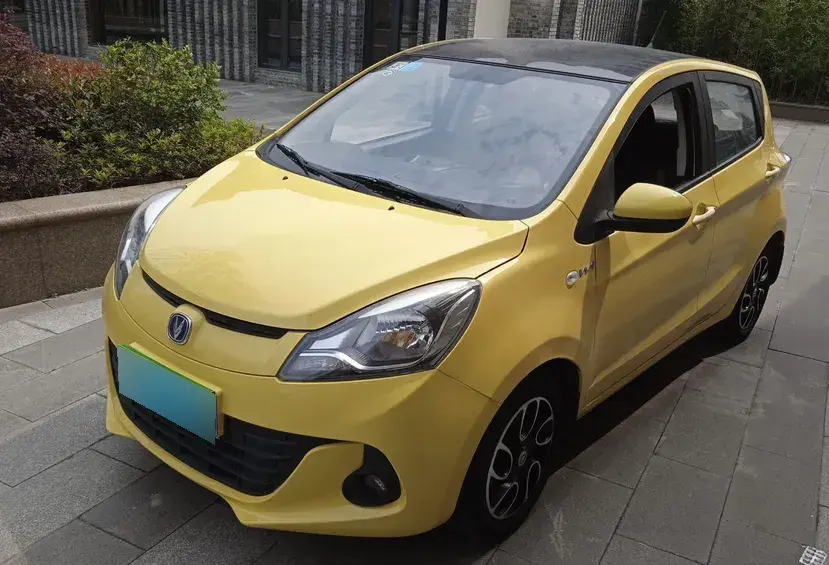2014 ChangAn BenBen 1.4L 101HP L4 5MT