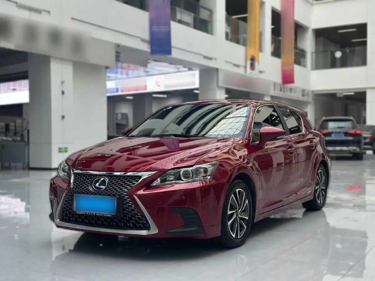 2017 Lexus CT 1.8L 99HP L4 E-CVT Hybrid