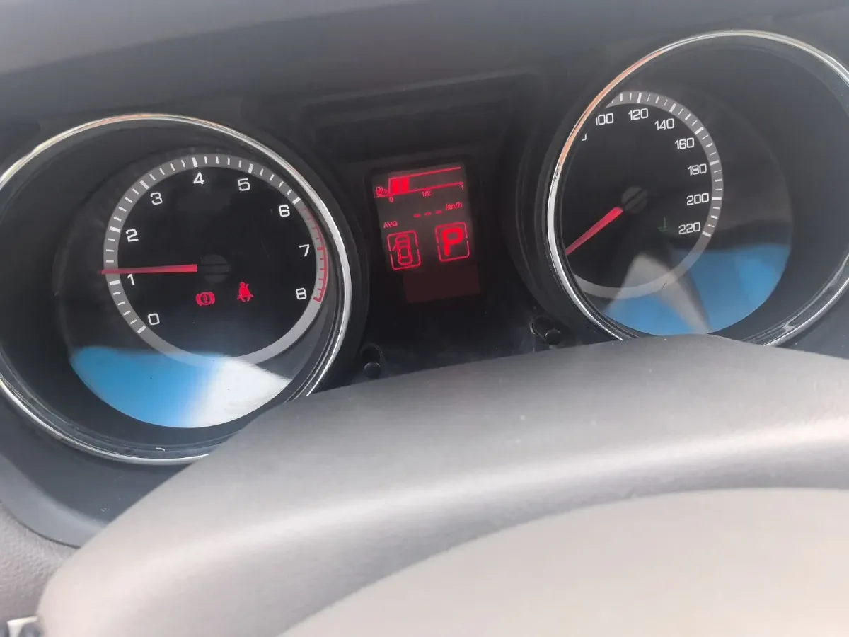 2014 DongFeng Aeolus A60 1.6L 117HP L4 4AT,autocango,china used car exporter,china ev exporter,chinese used car exporter,chinese used ev exporter