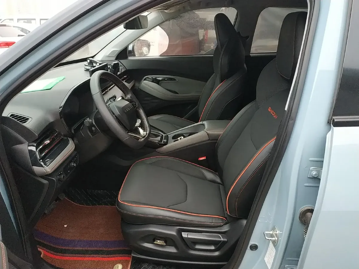 2020 BaoJun RS-3 1.5L 99HP L4 CVT,autocango,china used car exporter,china ev exporter,chinese used car exporter,chinese used ev exporter