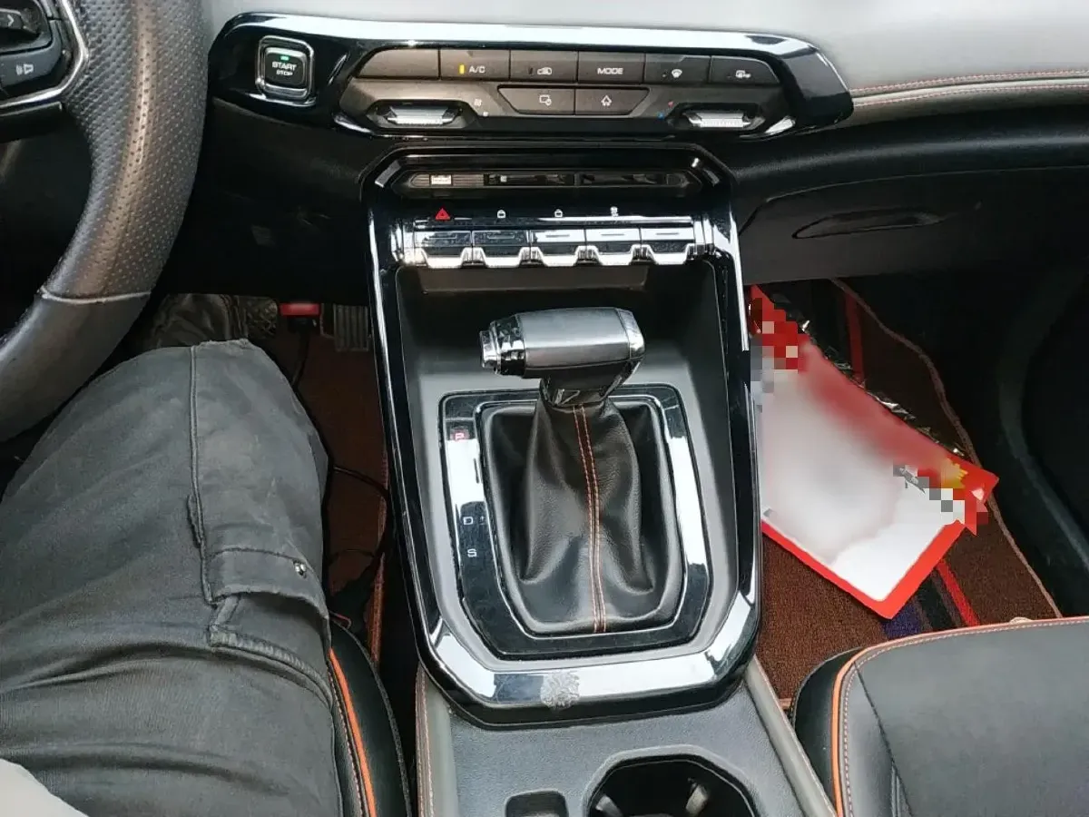 2020 BaoJun RS-3 1.5L 99HP L4 CVT,autocango,china used car exporter,china ev exporter,chinese used car exporter,chinese used ev exporter