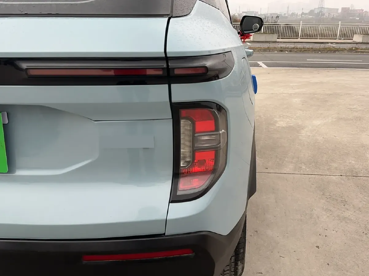 2020 BaoJun RS-3 1.5L 99HP L4 CVT,autocango,china used car exporter,china ev exporter,chinese used car exporter,chinese used ev exporter