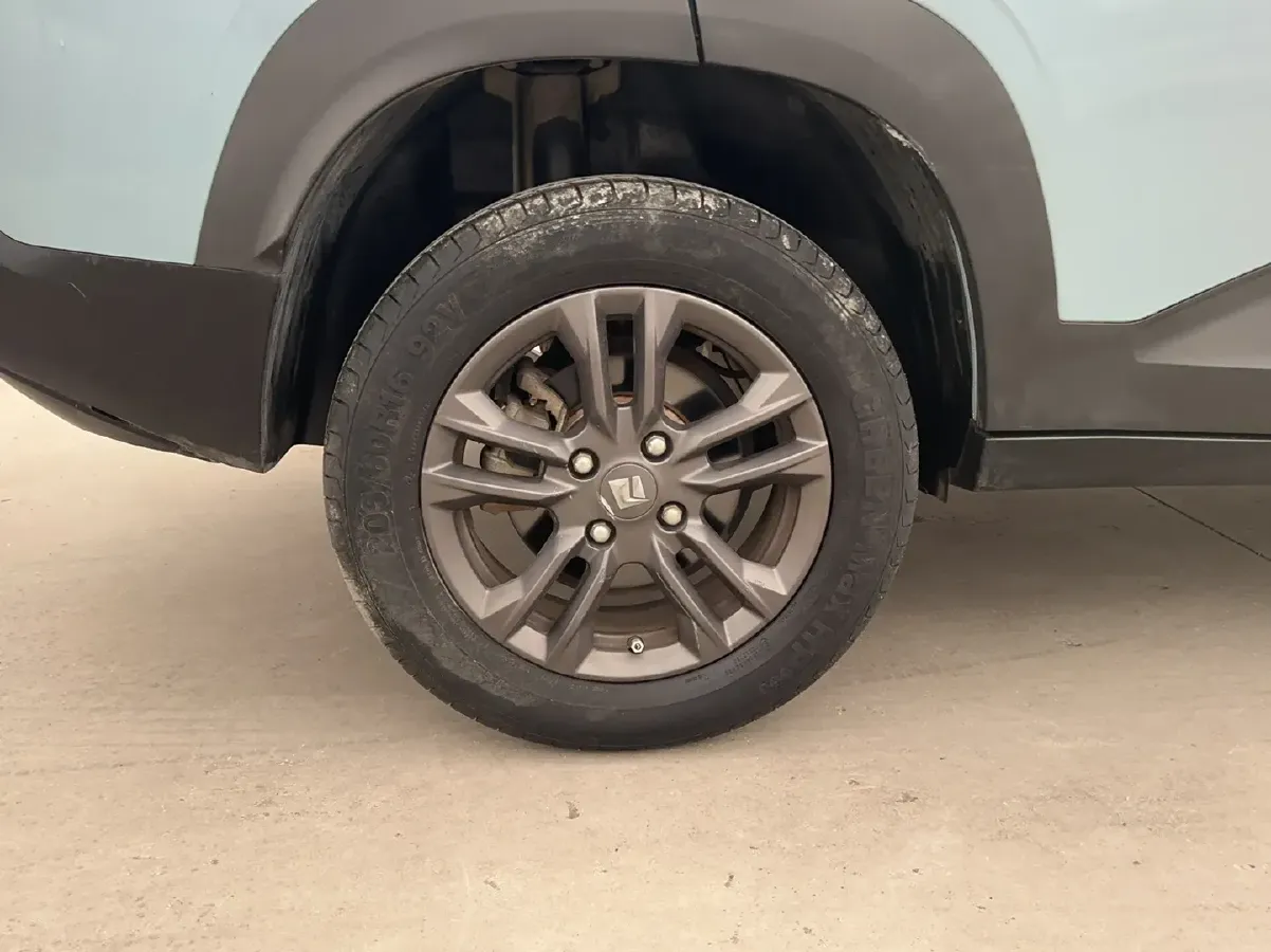 2020 BaoJun RS-3 1.5L 99HP L4 CVT,autocango,china used car exporter,china ev exporter,chinese used car exporter,chinese used ev exporter