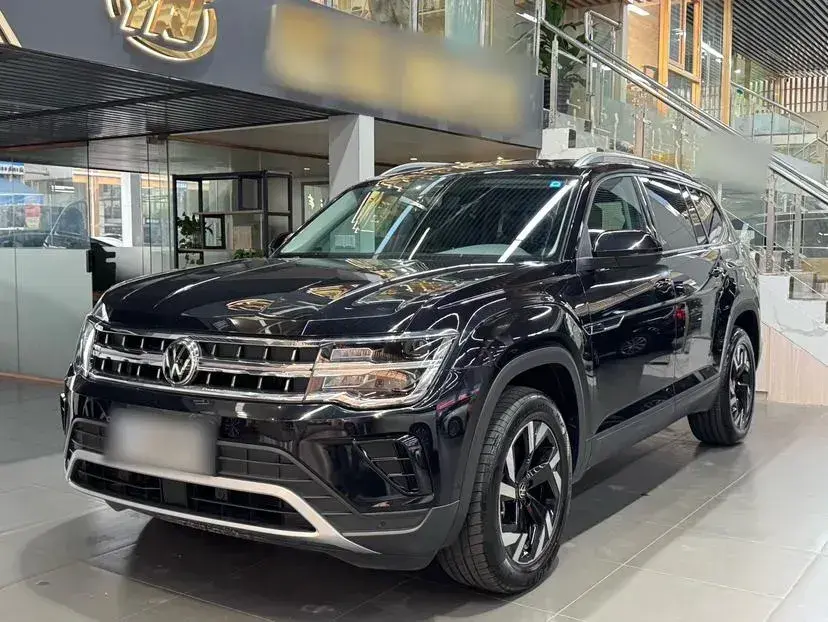 2023 Volkswagen Teramont 2.0T 220HP L4 7DCT