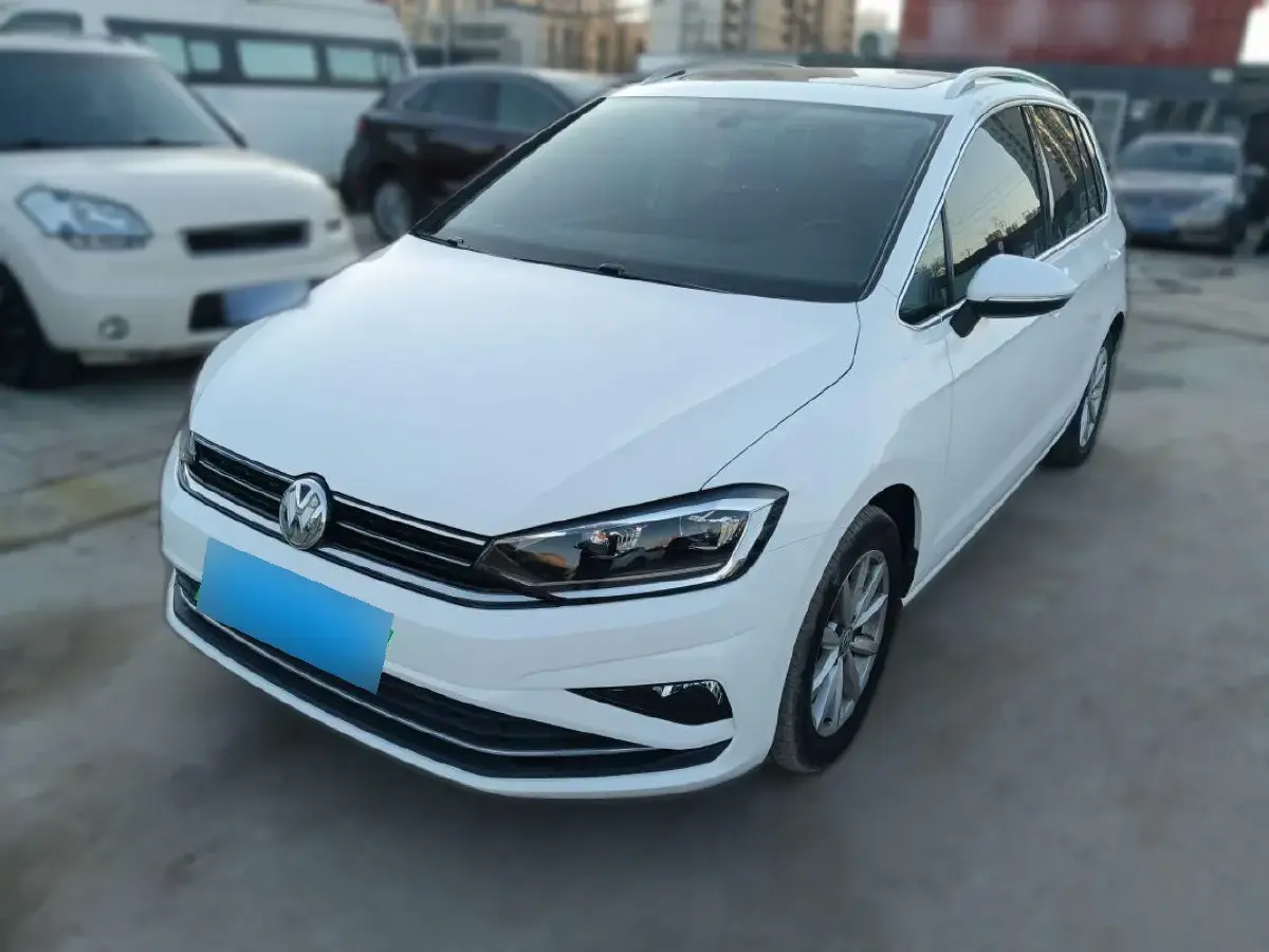 2019 Volkswagen Golf Sportsvan 1.4T 150HP L4 7DCT