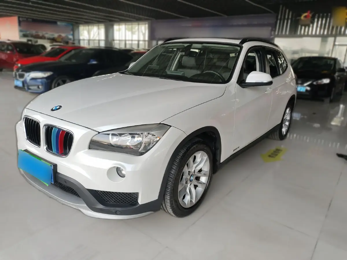 2015 BMW X1 2.0T 156HP L4 8AT