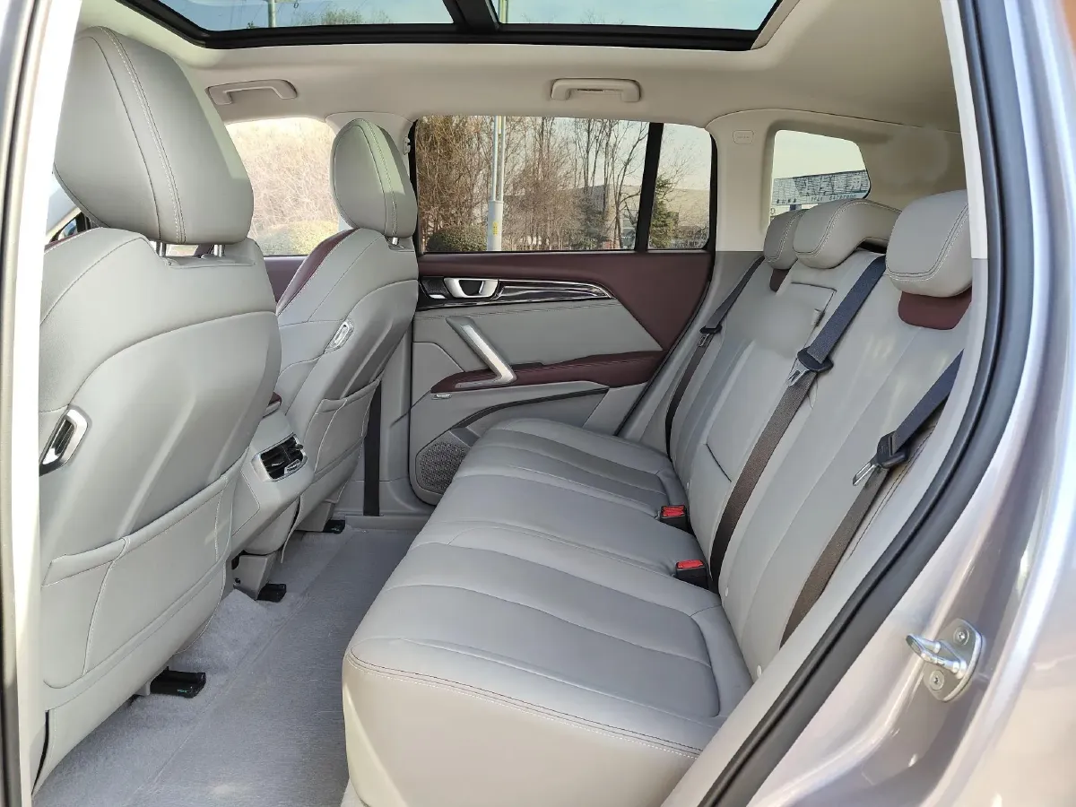 2019 BaoJun RS-5 1.5T 147HP L4 CVT,autocango,china used car exporter,china ev exporter,chinese used car exporter,chinese used ev exporter