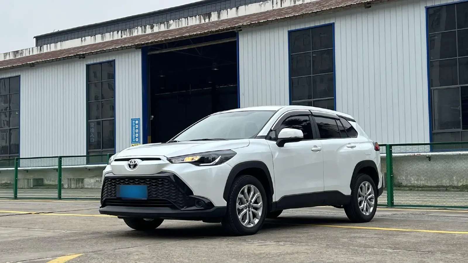 2023 Toyota Frontlander 2.0L 171HP L4 CVT