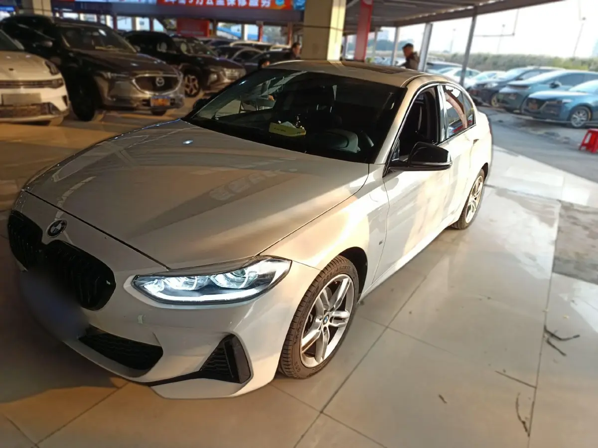 2021 BMW 1 Series 1.5T 140HP L3 7DCT