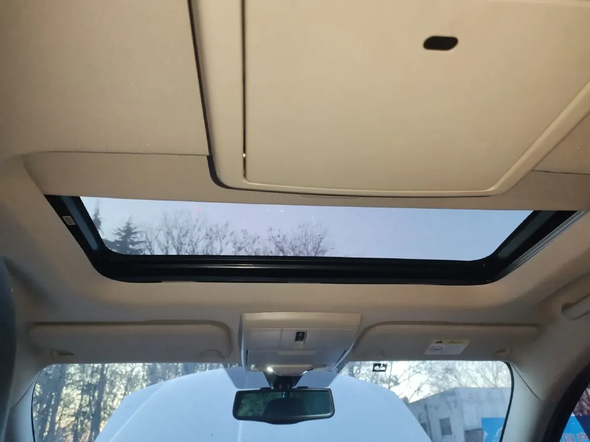 2013 Dodge JCUV 2.4L 170HP L4 6AT,autocango,china used car exporter,china ev exporter,chinese used car exporter,chinese used ev exporter