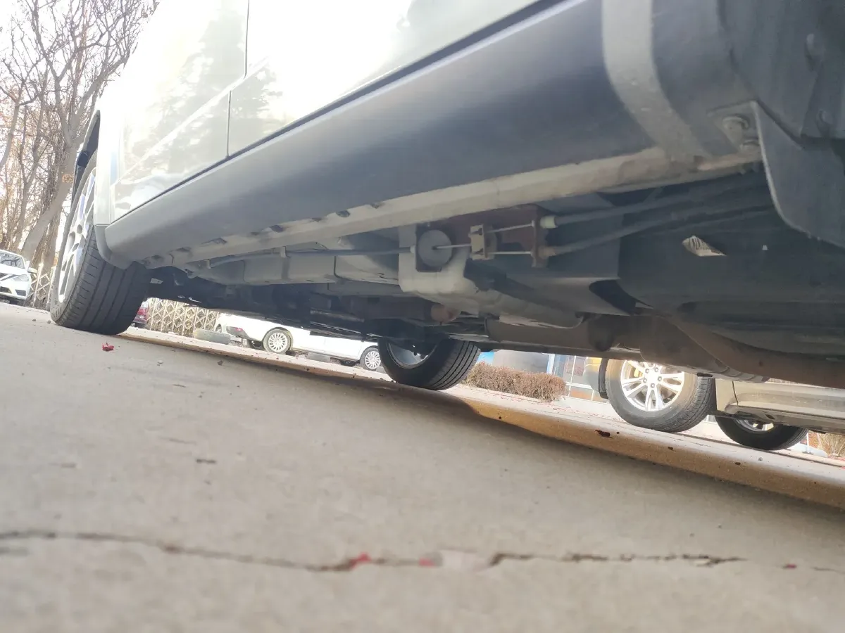 2013 Dodge JCUV 2.4L 170HP L4 6AT,autocango,china used car exporter,china ev exporter,chinese used car exporter,chinese used ev exporter