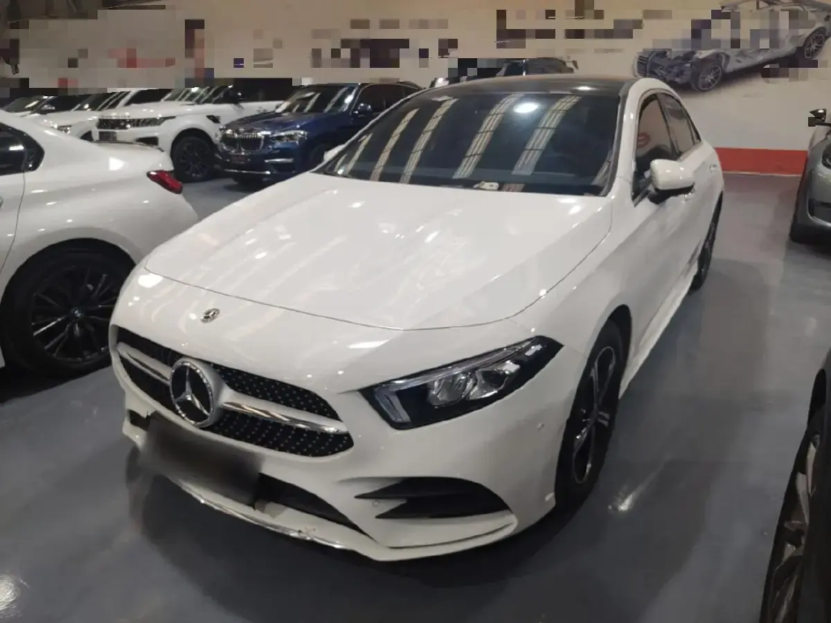 2022 Mercedes-Benz A Class 1.3T 163HP L4 7DCT