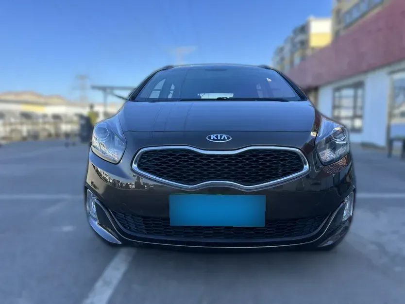 2013 Kia Carens 2.0L 152HP L4 6AT,autocango,china used car exporter,china ev exporter,chinese used car exporter,chinese used ev exporter
