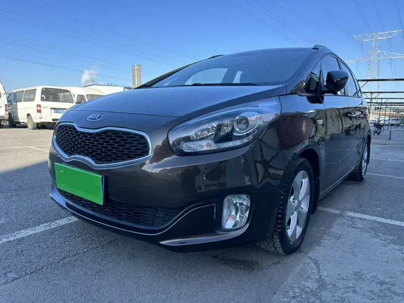 2013 Kia Carens 2.0L 152HP L4 6AT