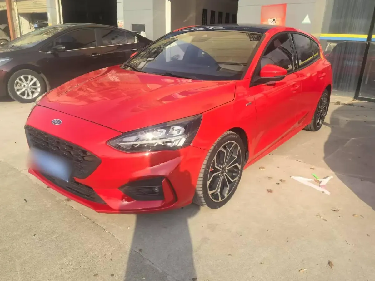 2021 Ford Focus Active 1.5T 174HP L3 8AT,autocango,china used car exporter,china ev exporter,chinese used car exporter,chinese used ev exporter