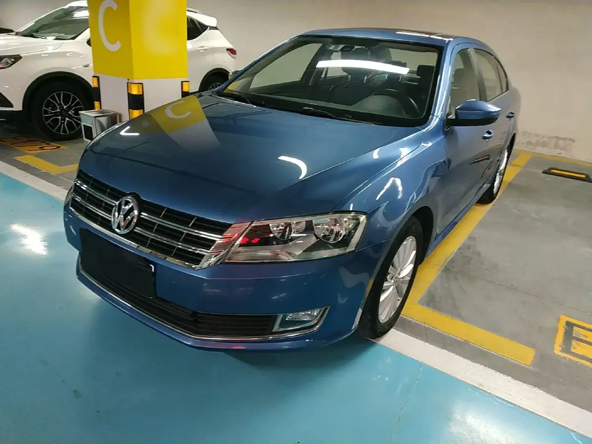 2013 Volkswagen Lavida 1.4T 131HP L4 7DCT