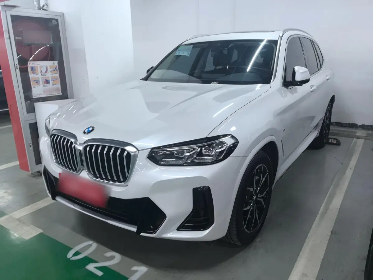 2022 BMW X3 2.0T 184HP L4 8AT