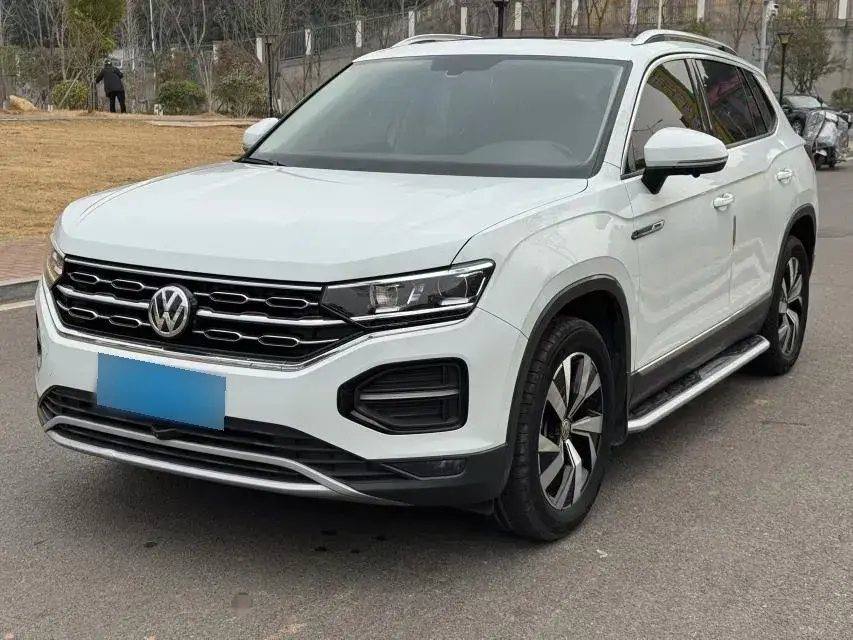 2020 Volkswagen Tayron 2.0T 186HP L4 7DCT