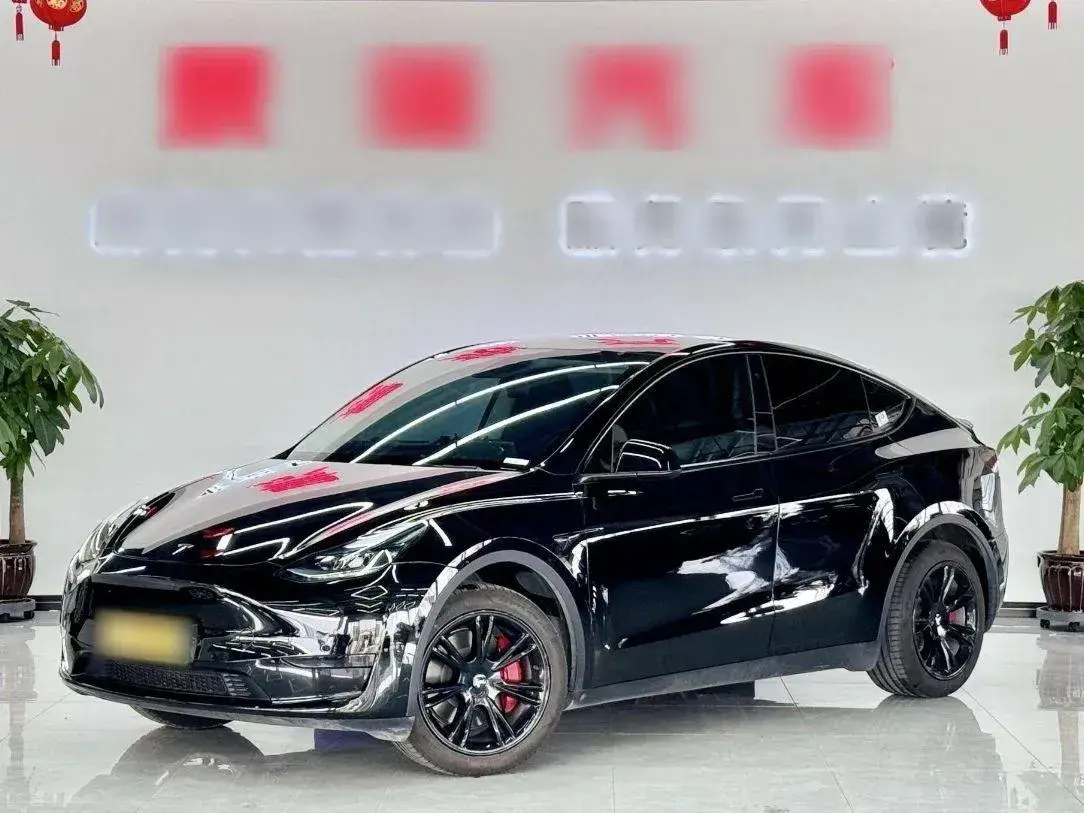 2022 Tesla Model Y BEV 60KWH