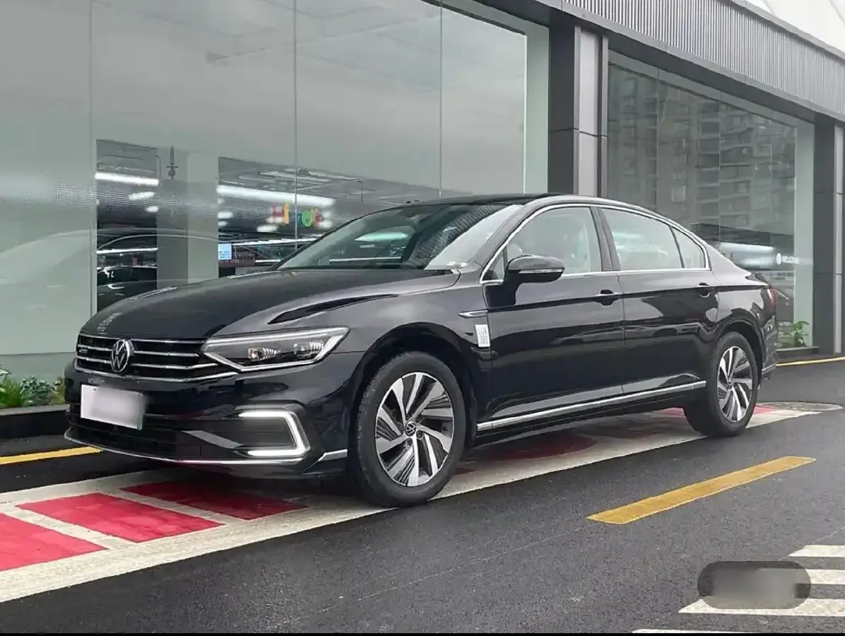 2022 Volkswagen Magotan GTE 1.4T 150HP L4 6DCT PHEV 13KWH