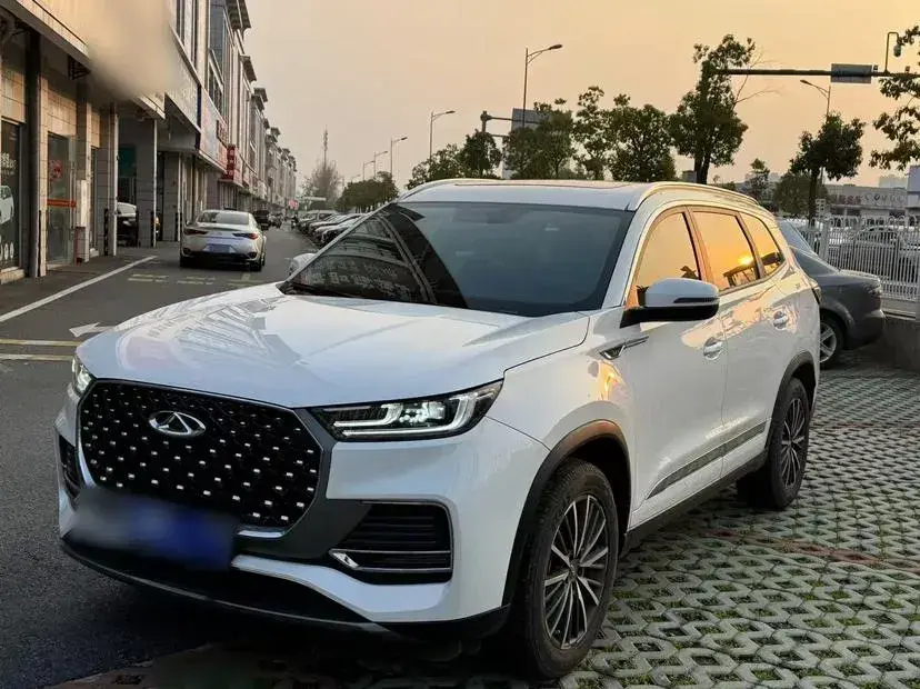 2022 Chery Tiggo 8 Plus 1.6T 197HP L4 7DCT
