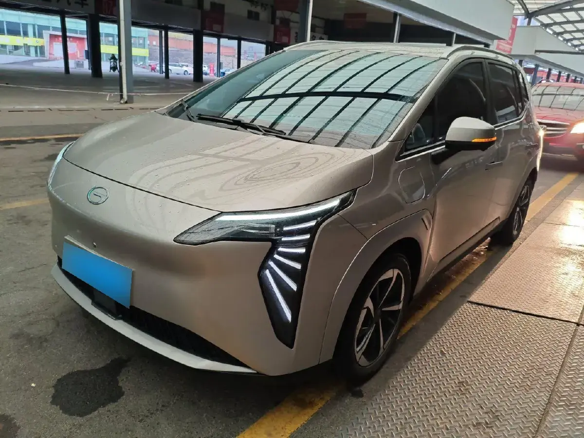 2023 Aion Y BEV 61.7KWH