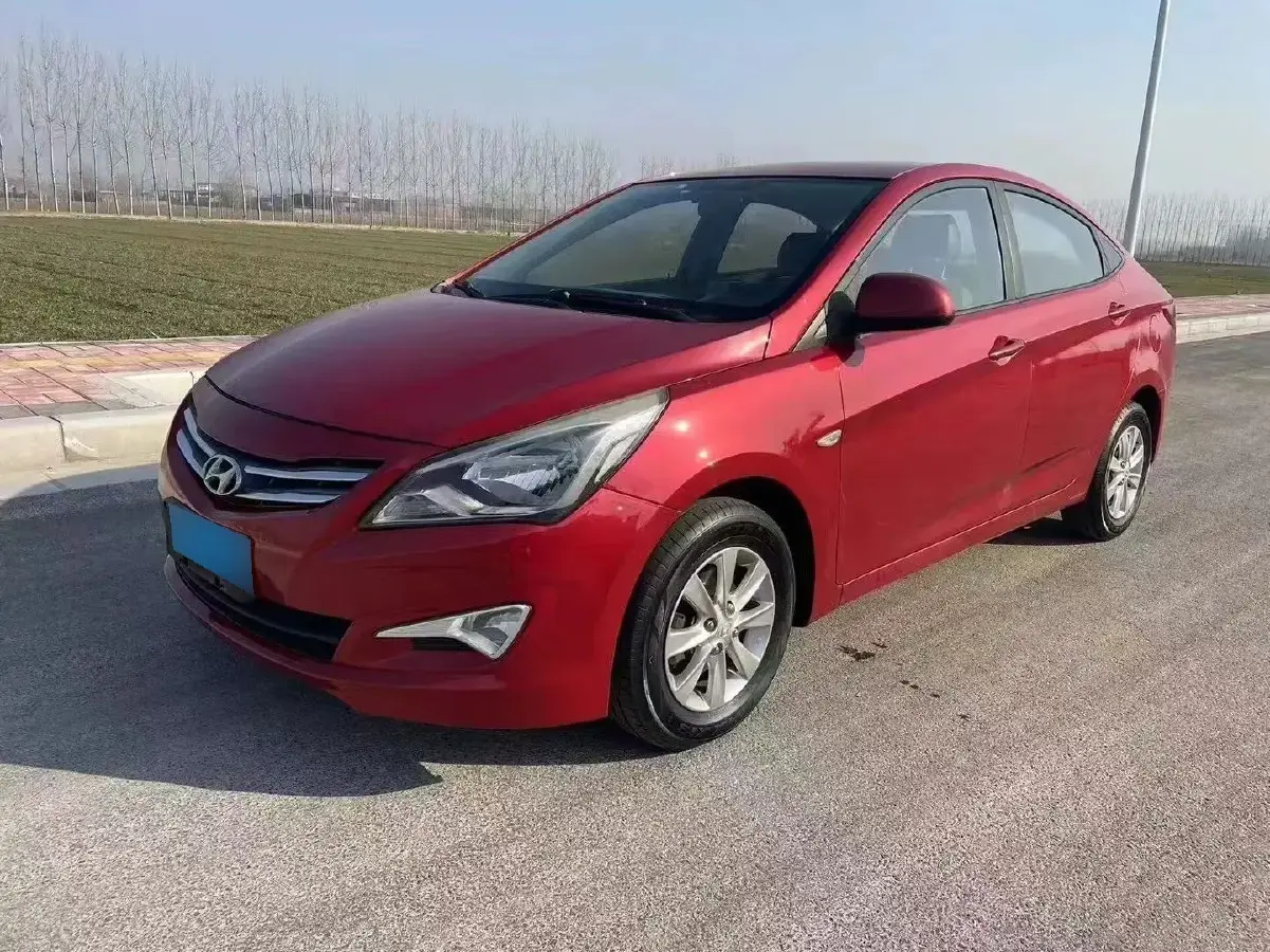 2014 Hyundai Reina 1.4L 107HP L4 5MT