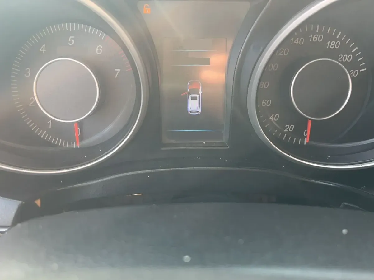 2017 Leopaard CS10 1.5T 150HP L4 CVT,autocango,china used car exporter,china ev exporter,chinese used car exporter,chinese used ev exporter