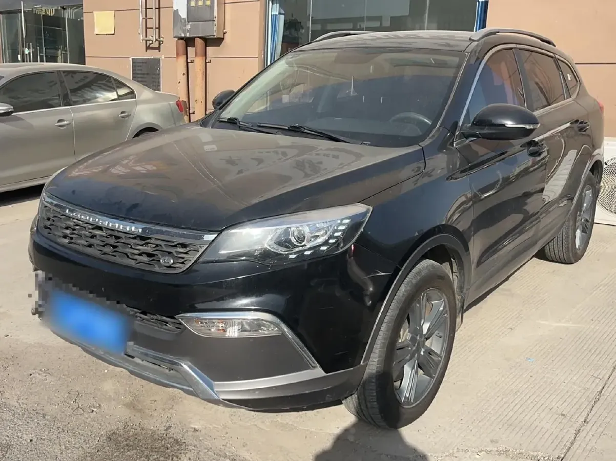 2017 Leopaard CS10 1.5T 150HP L4 CVT,autocango,china used car exporter,china ev exporter,chinese used car exporter,chinese used ev exporter