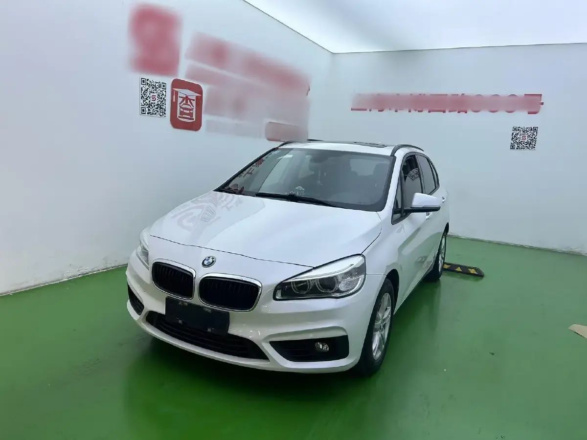 2016 BMW 2 Series Wagon 1.5T 136HP L3 6AT