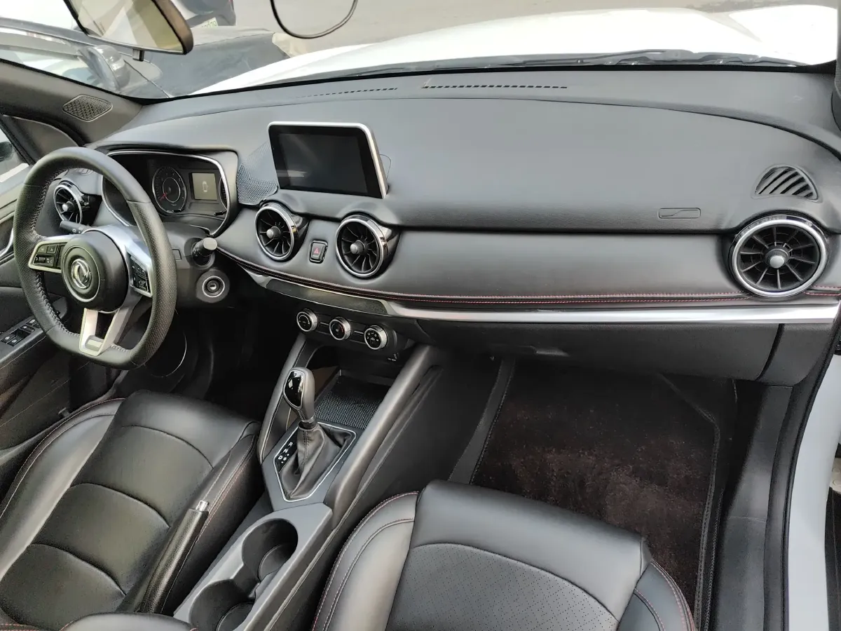 2021 DongFeng Fengon Fengon 500 1.5L 116HP L4 CVT,autocango,china used car exporter,china ev exporter,chinese used car exporter,chinese used ev exporter