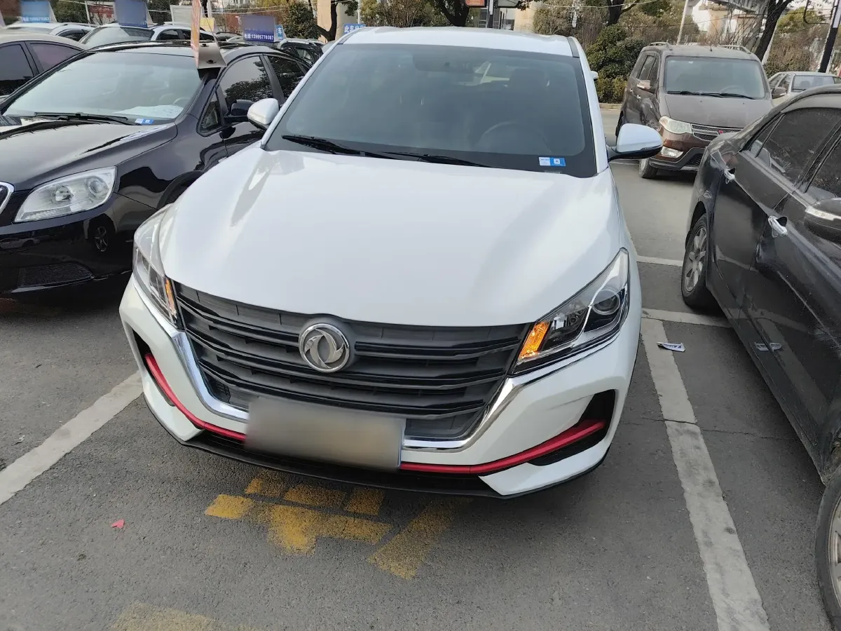 2021 DongFeng Fengon Fengon 500 1.5L 116HP L4 CVT,autocango,china used car exporter,china ev exporter,chinese used car exporter,chinese used ev exporter