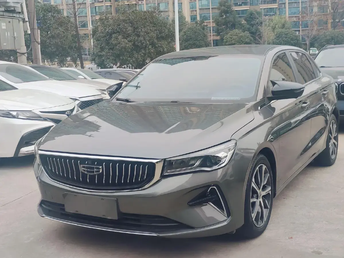 2022 Geely Emgrand 1.5L 114HP L4 CVT