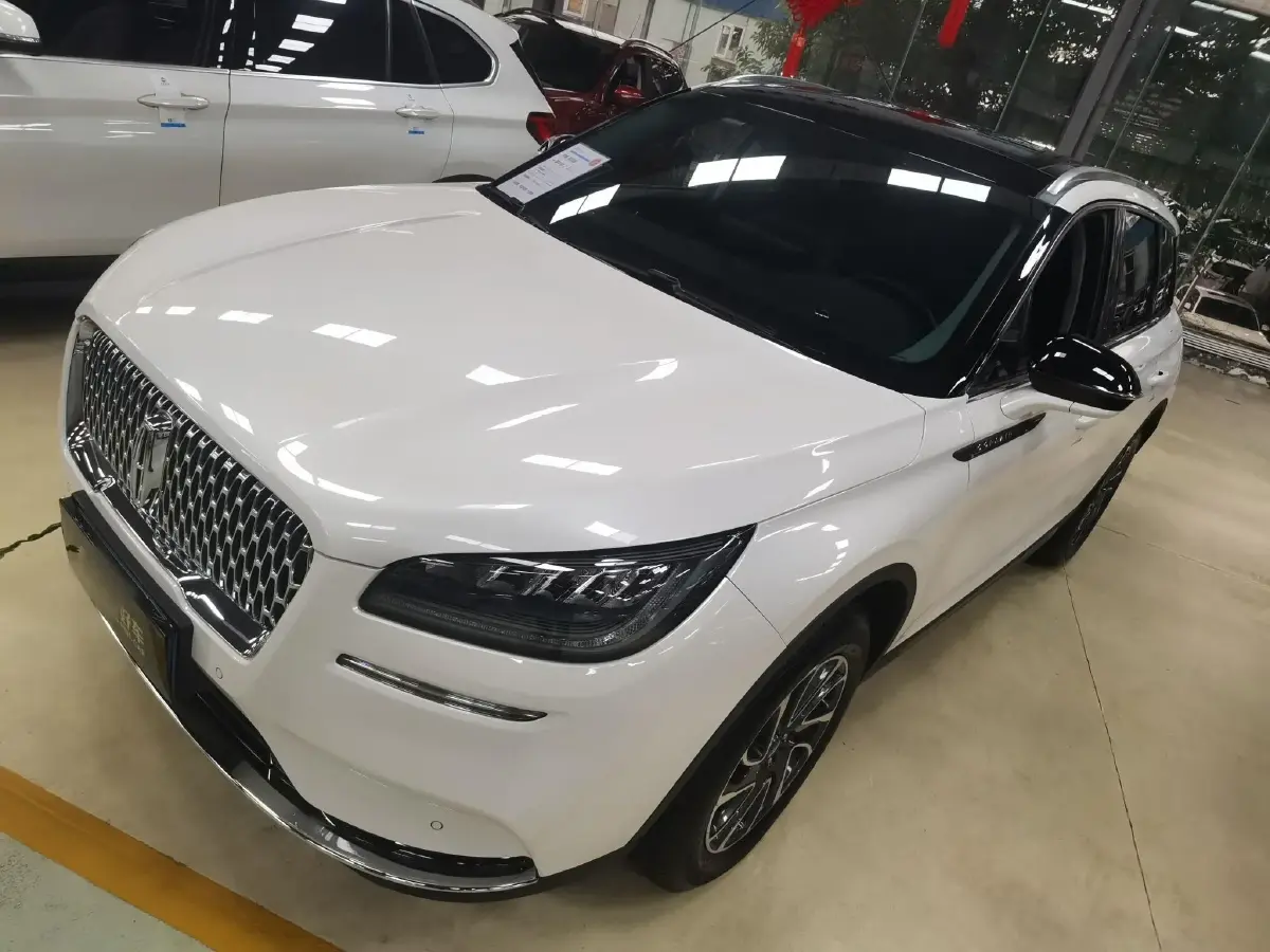 2022 Lincoln Corsair 2.0T 245HP L4 8AT