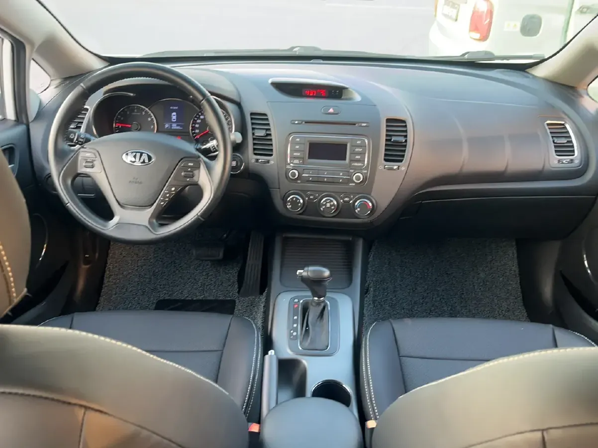 2014 Kia K3S 1.6L 128HP L4 6AT,autocango,china used car exporter,china ev exporter,chinese used car exporter,chinese used ev exporter