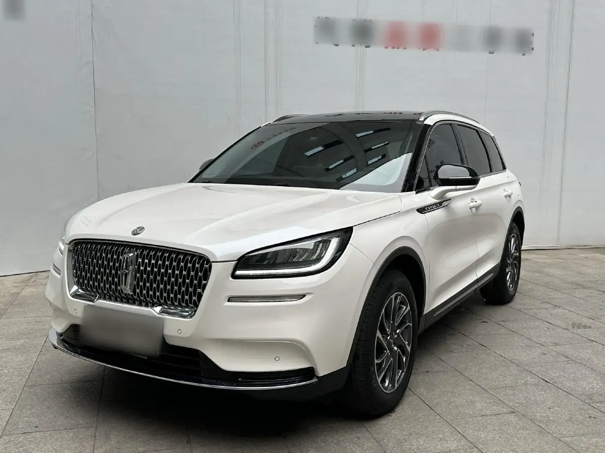 2022 Lincoln Corsair 2.0T 245HP L4 8AT