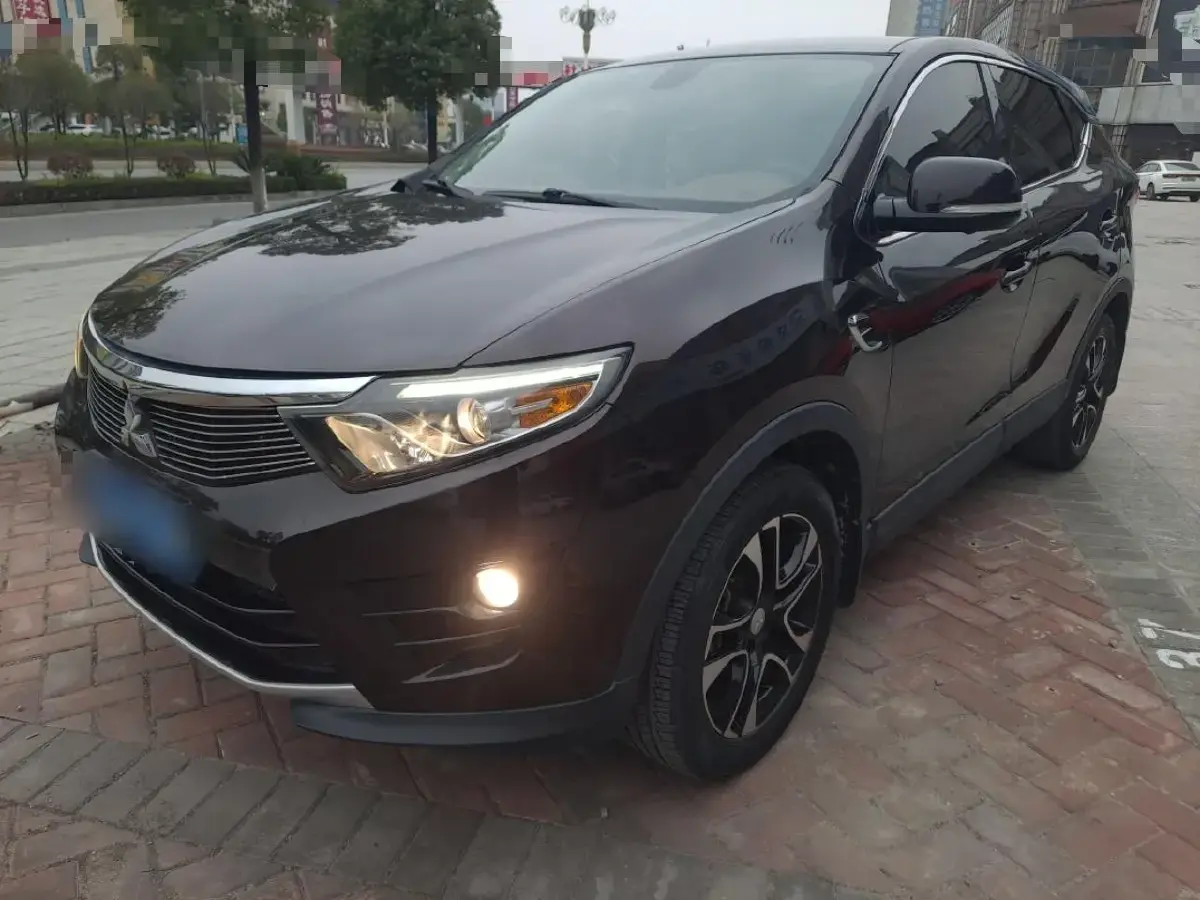 2018 Soueast DX7 1.5T 156HP L4 6MT