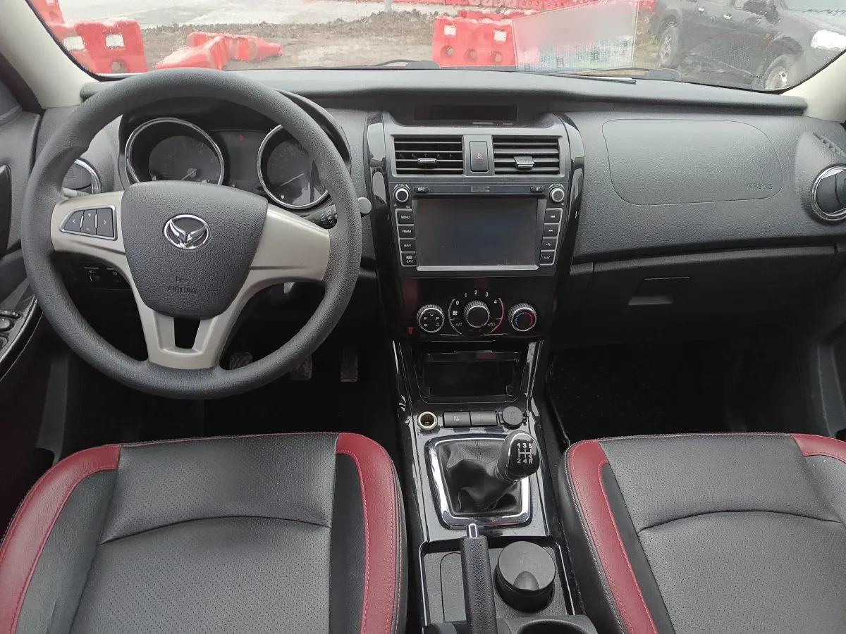 2014 BAIC Hyosow S3 1.5L 113HP L4 5MT,autocango,china used car exporter,china ev exporter,chinese used car exporter,chinese used ev exporter